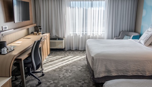 Room, 2 Queen Beds (Hearing Accessible)