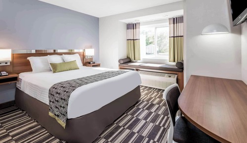 Room, 1 Queen Bed, Non Smoking