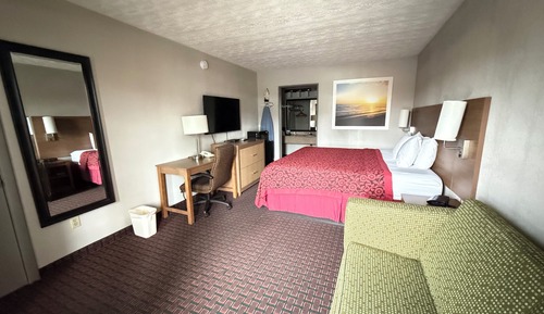 Standard Room, 1 King Bed