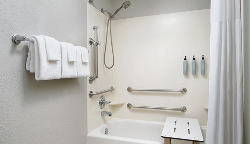 Room, 2 Double Beds (Mobility Accessible, Tub)