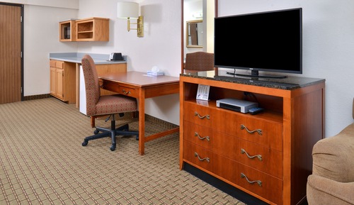 Studio Suite, Multiple Beds