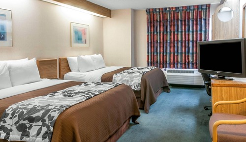 Standard Room, 2 Queen Beds, Non Smoking