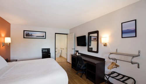 Room, 1 King Bed, Accessible, Non Smoking