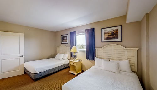 Condo, 2 Bedrooms