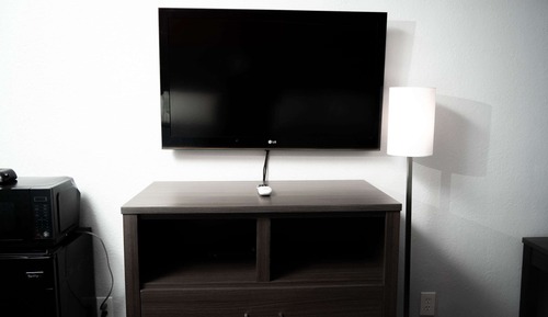 Room, 1 King Bed, Smoking