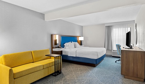 One king study sofabed non smoking