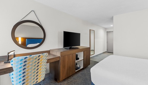 Room, 1 Queen Bed, Non Smoking