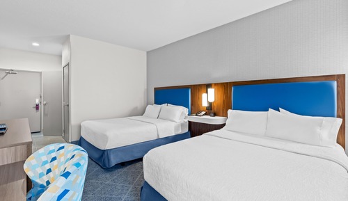 Room, 2 Queen Beds, Accessible, Non Smoking