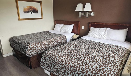 Standard Room, 2 Double Beds, Non Smoking