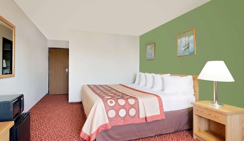 Standard Room, 1 Queen Bed, Smoking