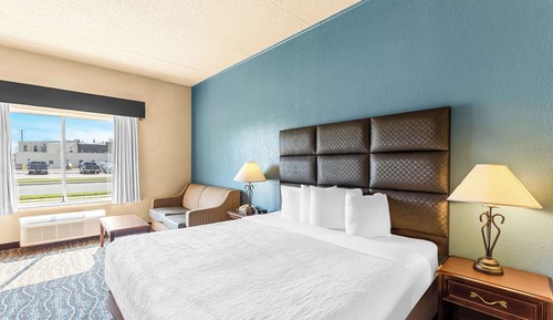 Suite, 1 King Bed, Non Smoking, Refrigerator & Microwave