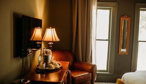 Classic Room, 1 King Bed