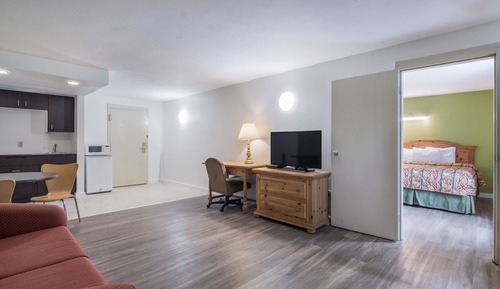 Deluxe Room, 2 Double Beds, Non Smoking, Refrigerator & Microwave