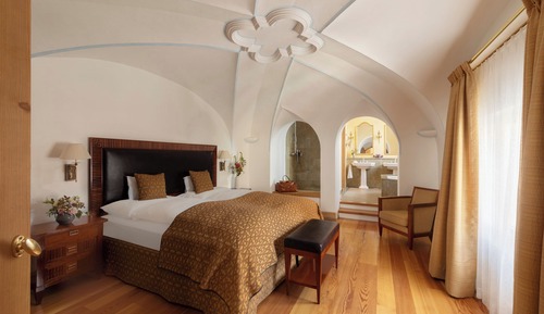 Languard Suite