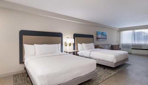 Studio Suite, 2 Queen Beds (Shower Only)