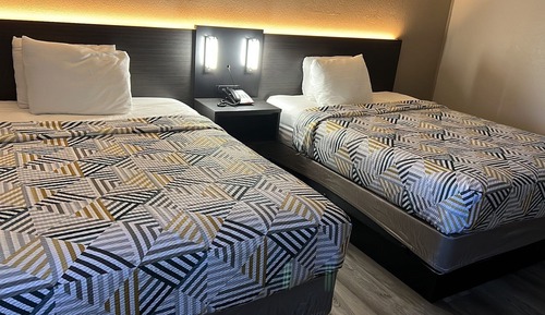 2 Queen Beds | Non-Smoking, Micfridge
