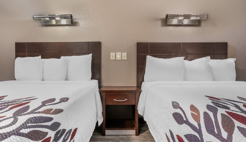 Deluxe Room, 2 Queen Beds, Accessible, Non Smoking