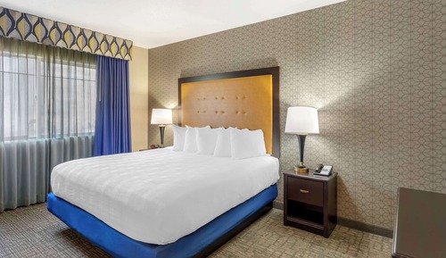 Suite, Multiple Beds, Non Smoking, Fireplace (with Sofabed)