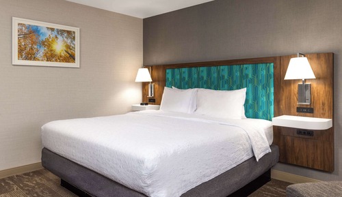 Room, 1 King Bed, Accessible, Non Smoking (Hearing)