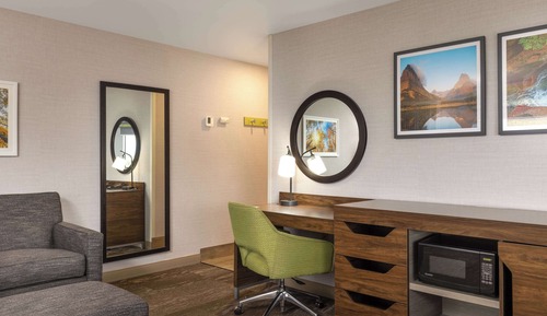 Studio, 1 King Bed, Non Smoking (Fireplace)