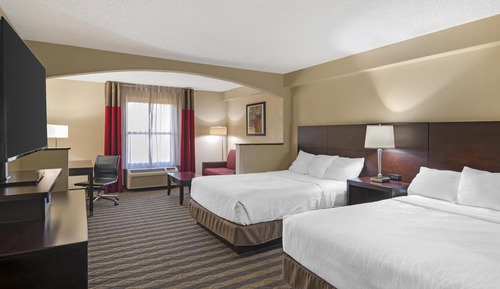Standard Room, 2 Double Beds, Non Smoking, Refrigerator & Microwave