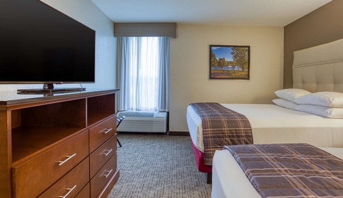 Suite, 2 Queen Beds (Sofa Sleeper, 2 Rooms)