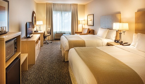 Room, 2 Queen Beds, Accessible, Bathtub (Hearing)