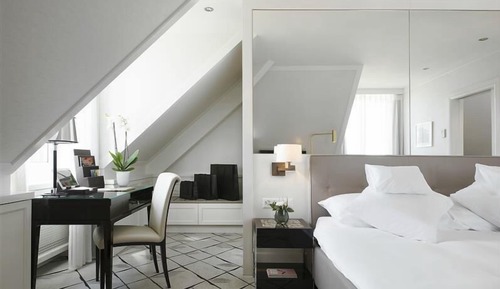 Suite, River View (Lifestyle, Plaza View)