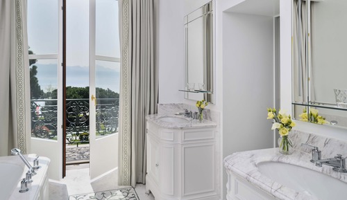 Junior Suite (Beau Rivage)