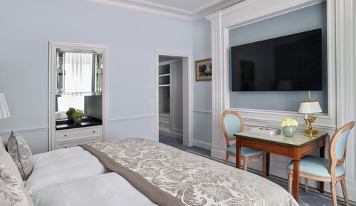 Superior Room, City View, Garden Area