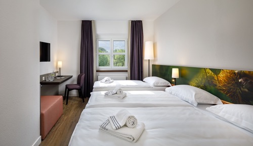 Triple Room, Air Condition