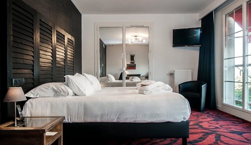 Superior Suite