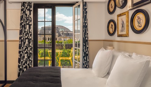 Junior Suite, Balcony, City View