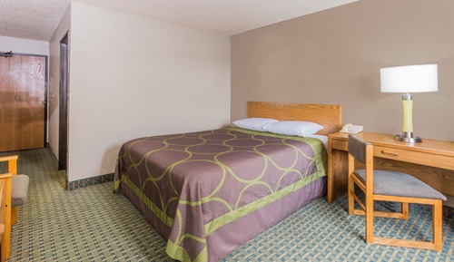 Standard Room, 1 Queen Bed, Non Smoking