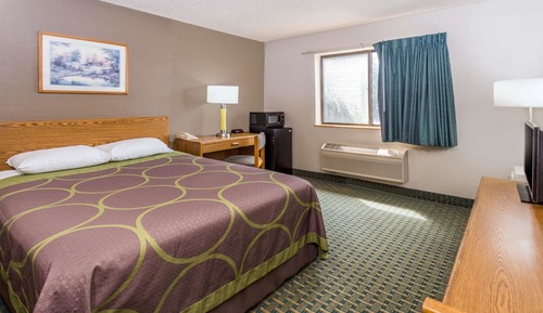 Suite, 1 King Bed, Non Smoking