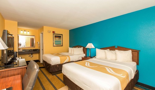 Standard Room, 2 Double Beds, Non Smoking