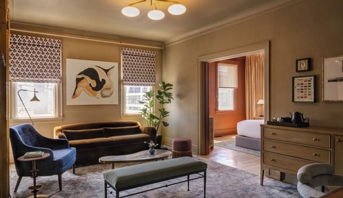 Suite, 1 King Bed (Queen Anne)