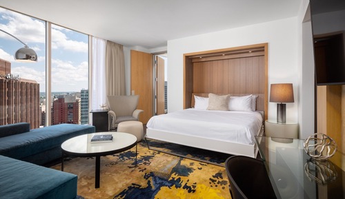 Suite, 1 King Bed (Skyline Club Level Murphy)