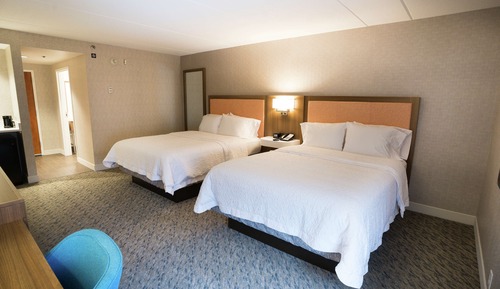 Room, 2 Queen Beds, Accessible (Hearing)