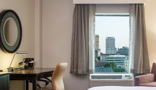 Standard Room, 1 King Bed, City View