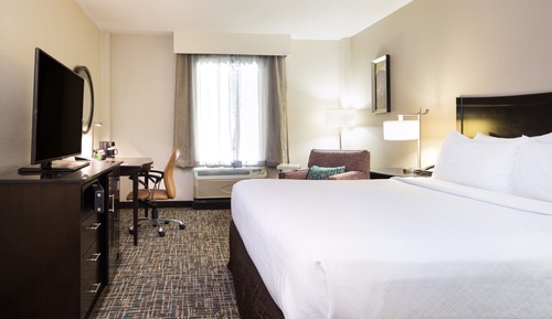 Standard Room, 1 King Bed