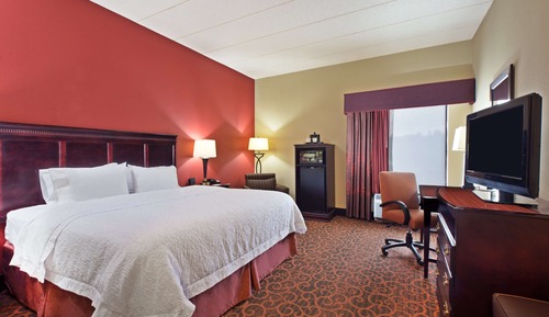 One king bed non smoking