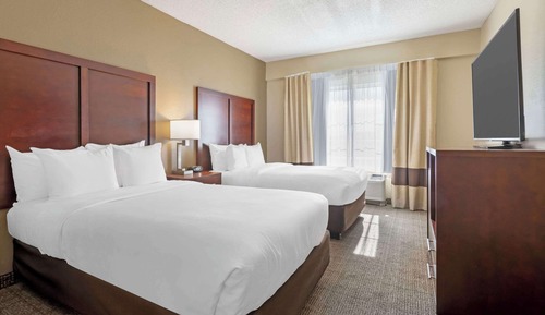 Suite, 2 Double Beds, Non Smoking