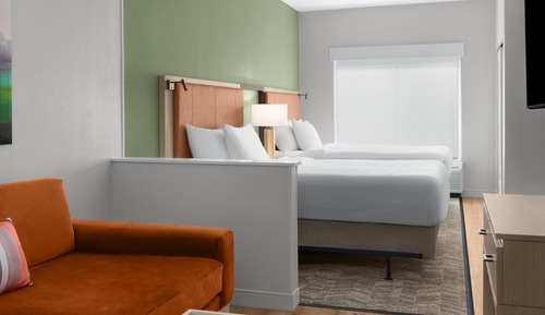 Studio Suite (Mobility Accessible, Tub)