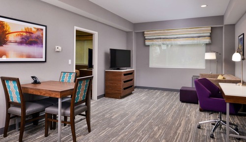 Suite, 1 King Bed, Non Smoking