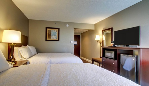 Two queen beds non smoking