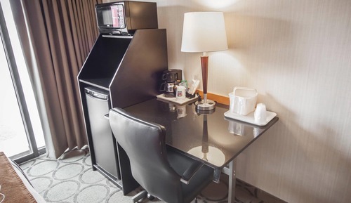 Deluxe Room, 1 Queen Bed with Sofa bed, Non Smoking, Ground Floor