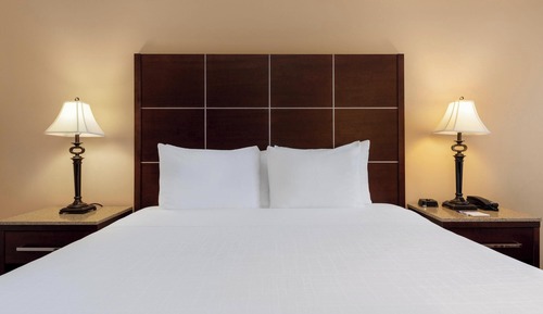 Deluxe Suite, 1 King Bed, Non Smoking