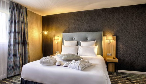 Privilege, Suite, 1 Double Bed with Sofa bed