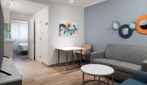 Suite, 1 King Bed, Bathtub (Redesigned, Breakfast/Cocktails)